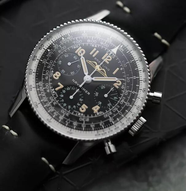 The timepiece has reproduced the appearance of vintage Navitimer in 1959.