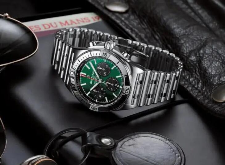 Swiss reproduction watches online are chic for green dials.